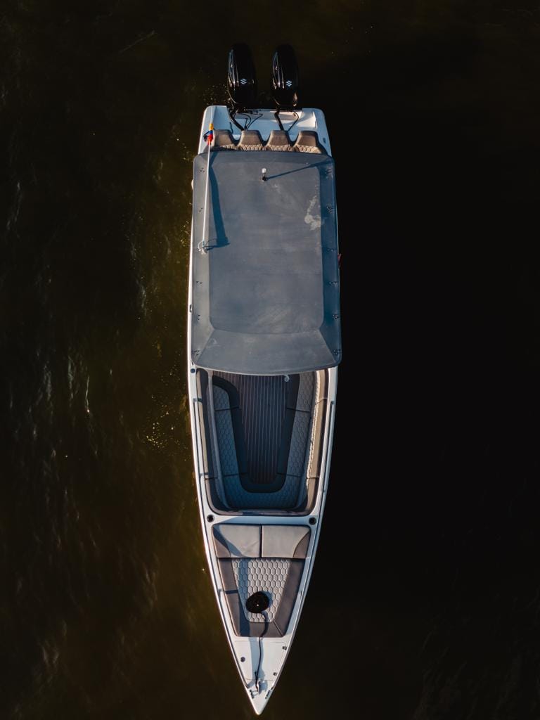 Bote Esturion X - Image 5
